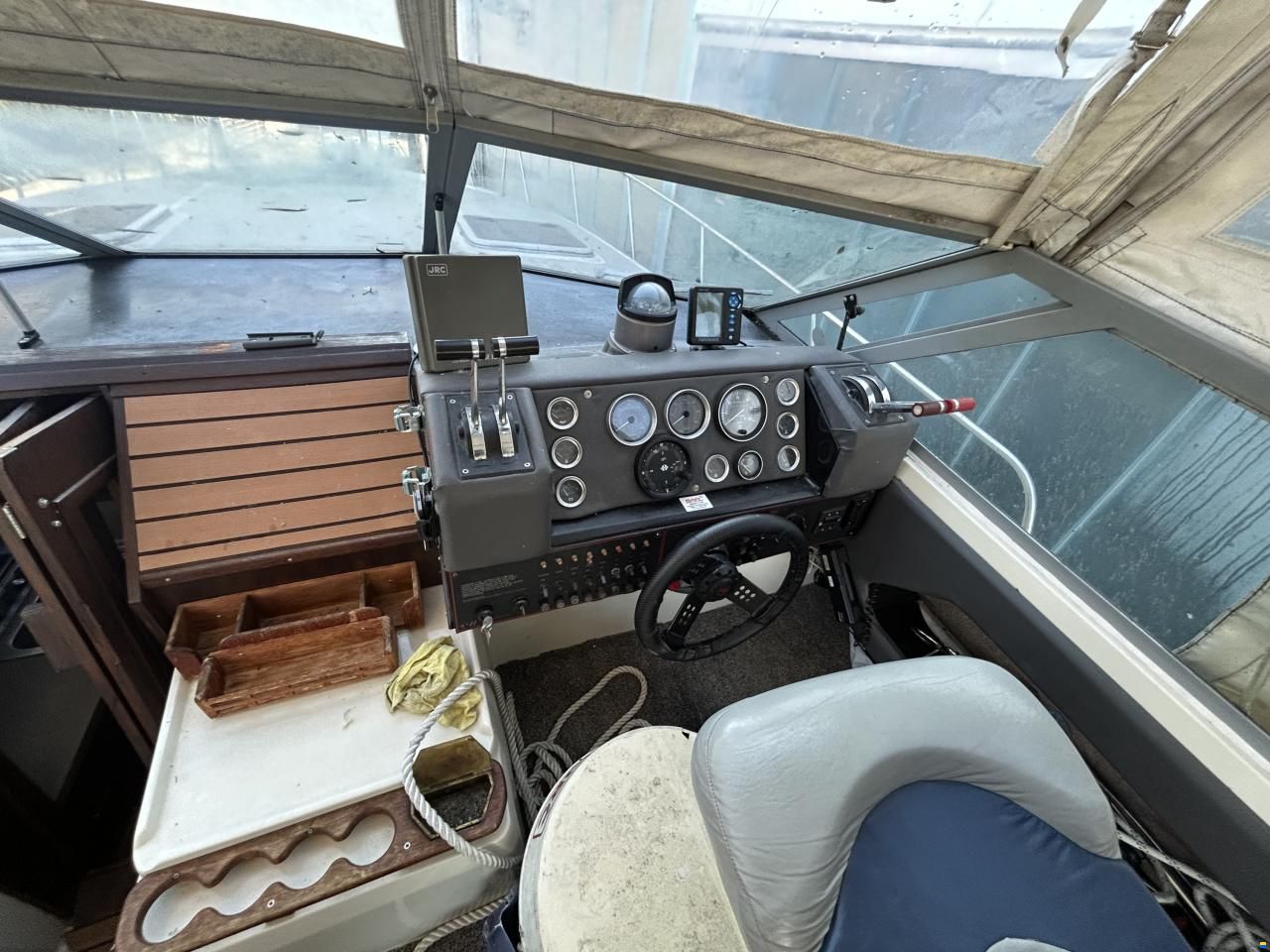 Bayliner 3250 Conquest