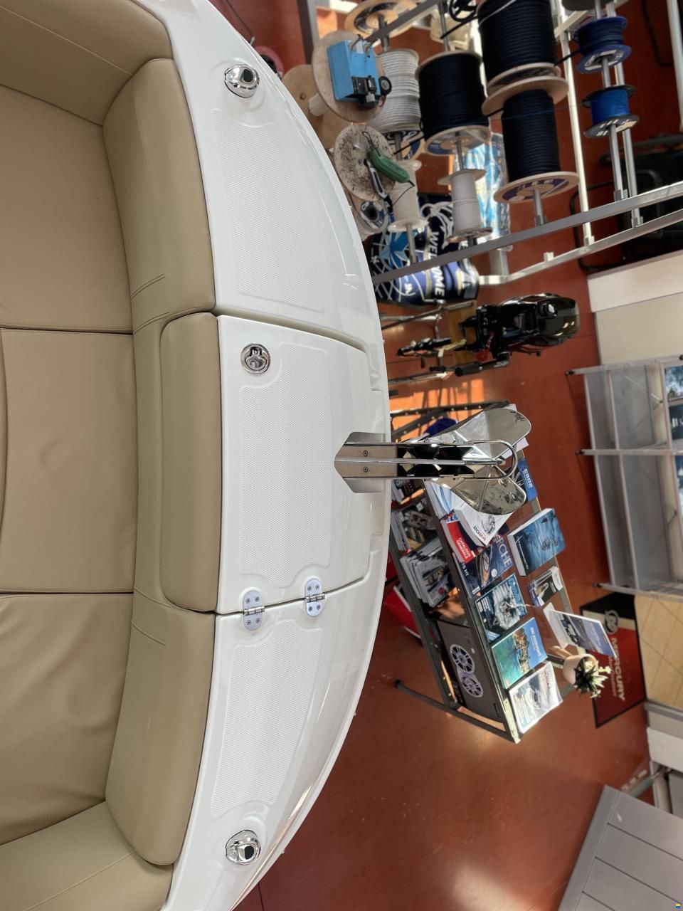 Sea Ray SDX 270