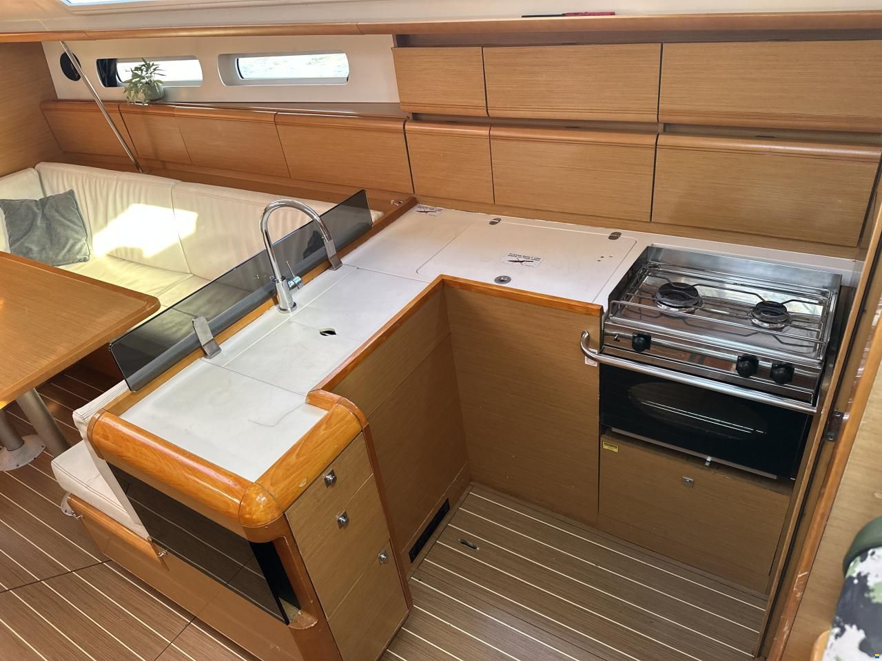 Jeanneau Sun Odyssey 439