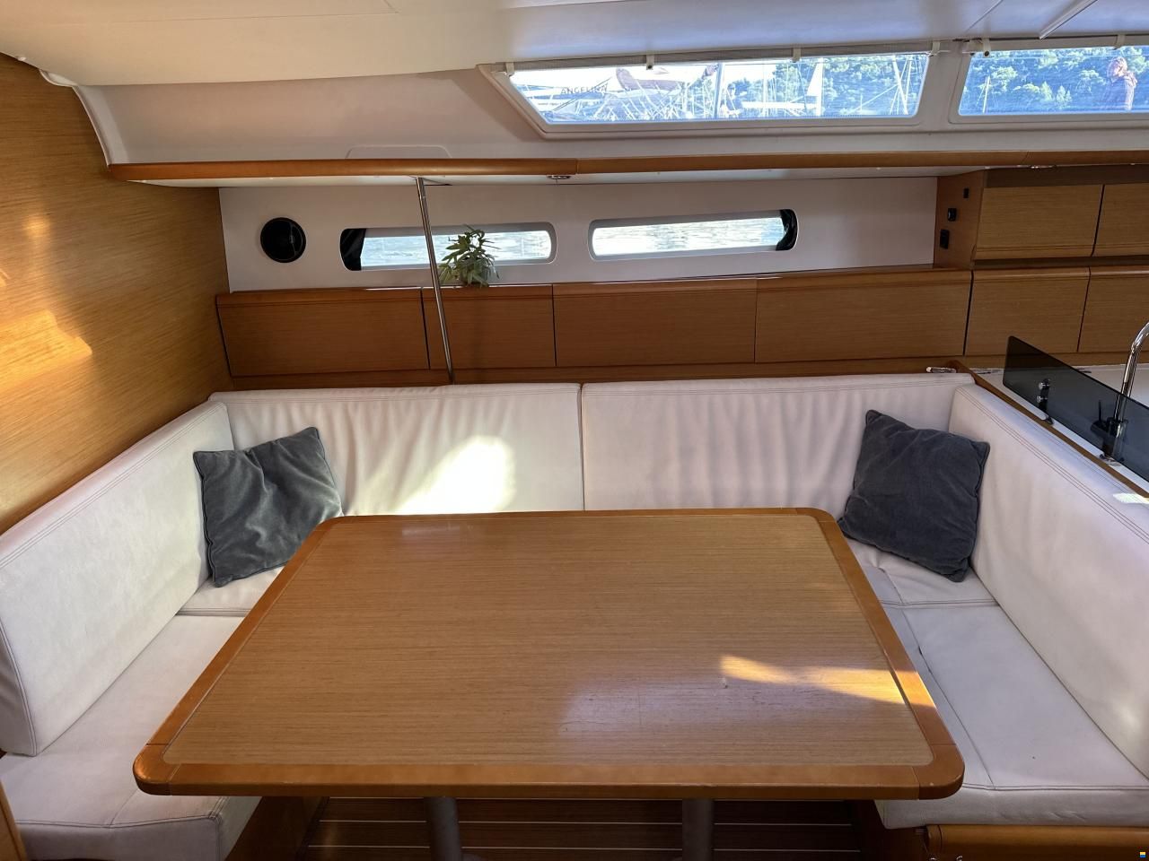 Jeanneau Sun Odyssey 439