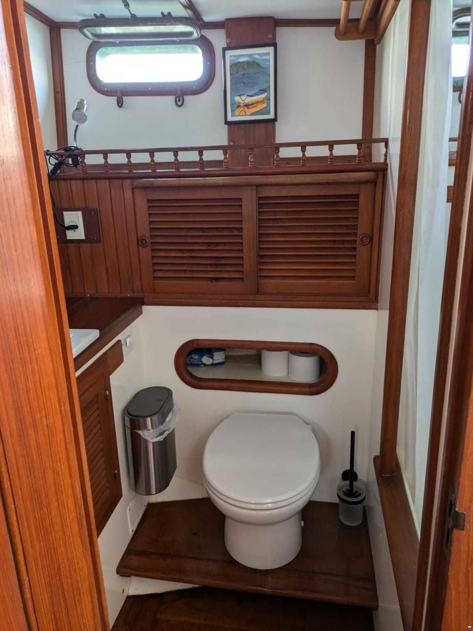 Island Trader 40