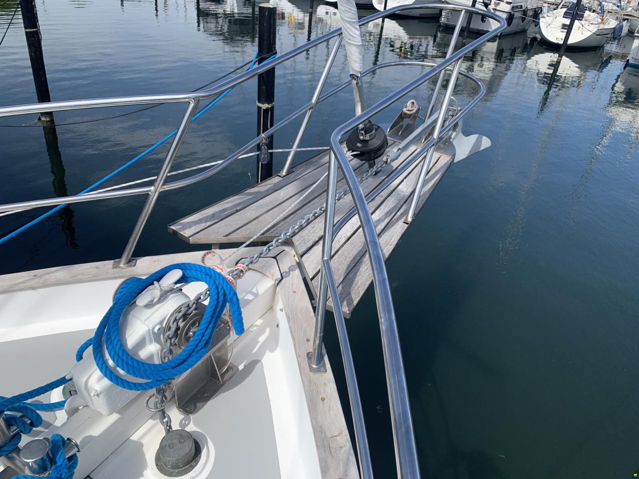 Island Trader 40
