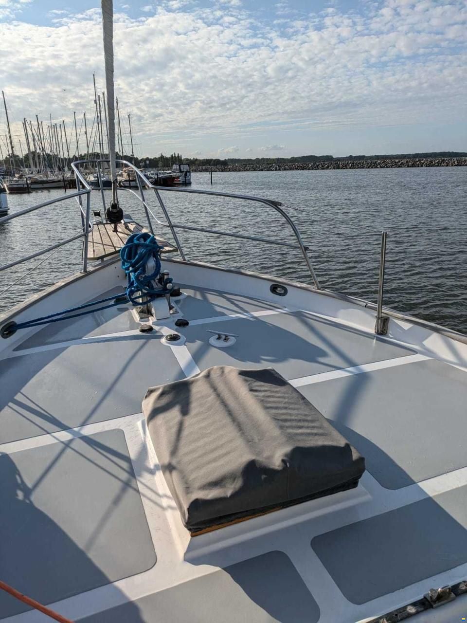 Island Trader 40