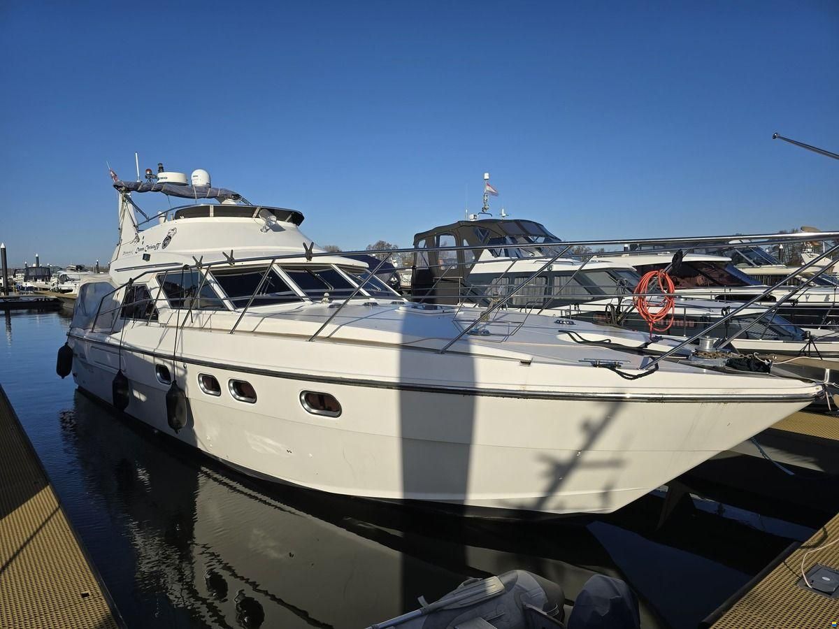 Beaux Bateaux 43