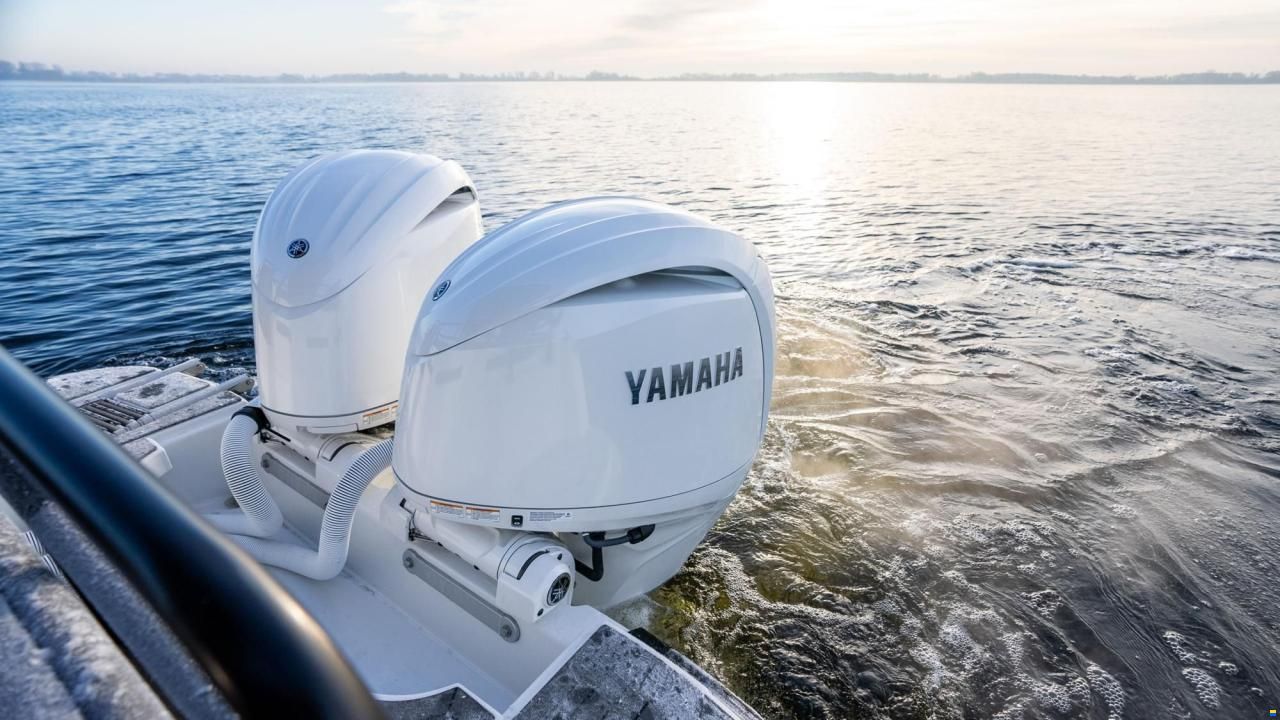 Yamaha F200XSA2