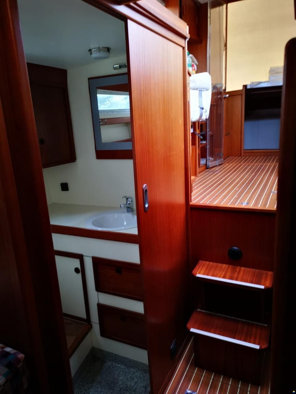 AQUILA 900 Traveler