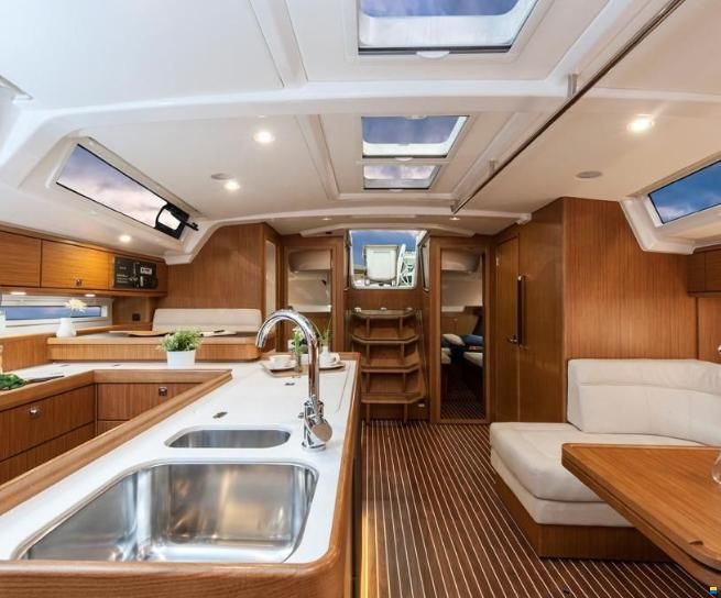 Bavaria 56 Cruiser