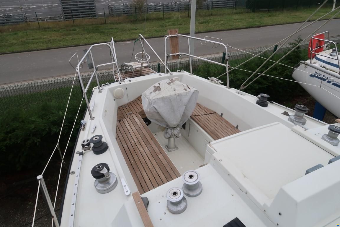 Dufour 35