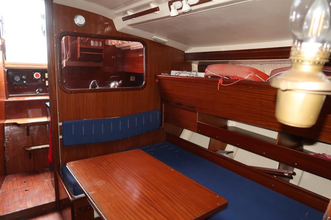 Dufour 35