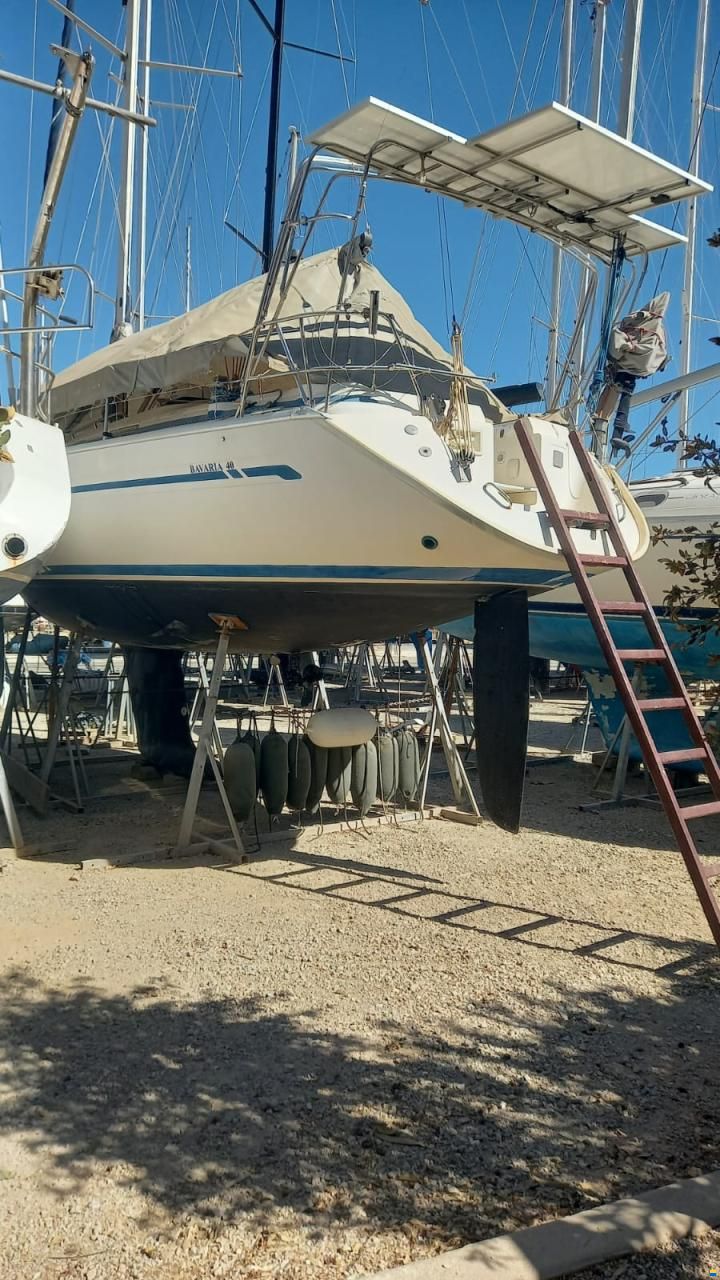 Bavaria 40