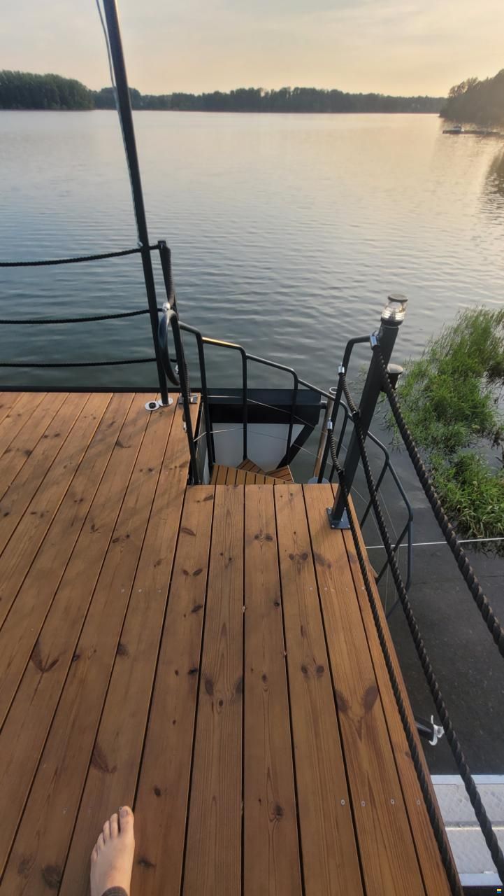 HOUSEBOAT SCHAB HB 9,3x3  (10x3)