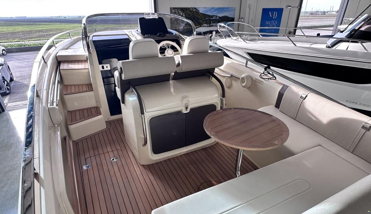 Invictus 280 GT