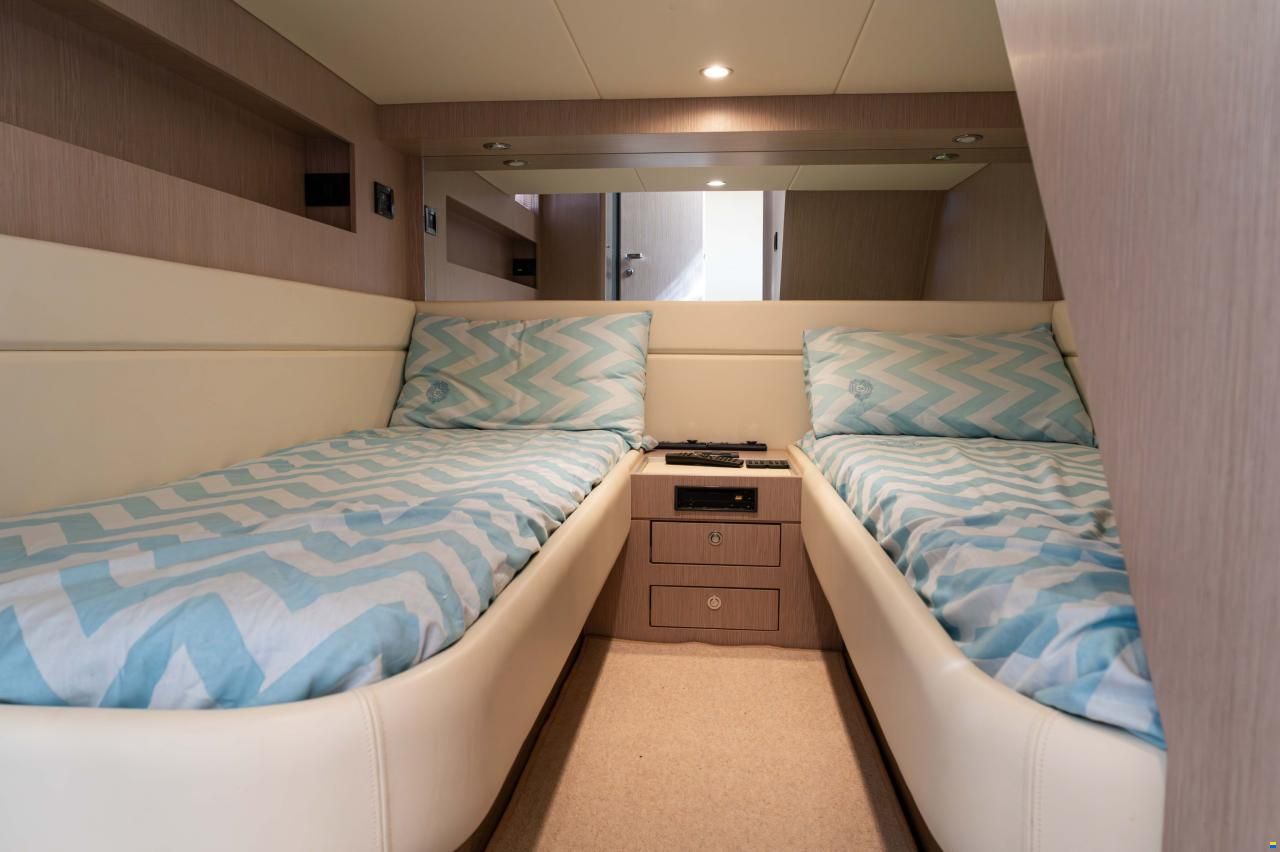 Riva Rivale 52