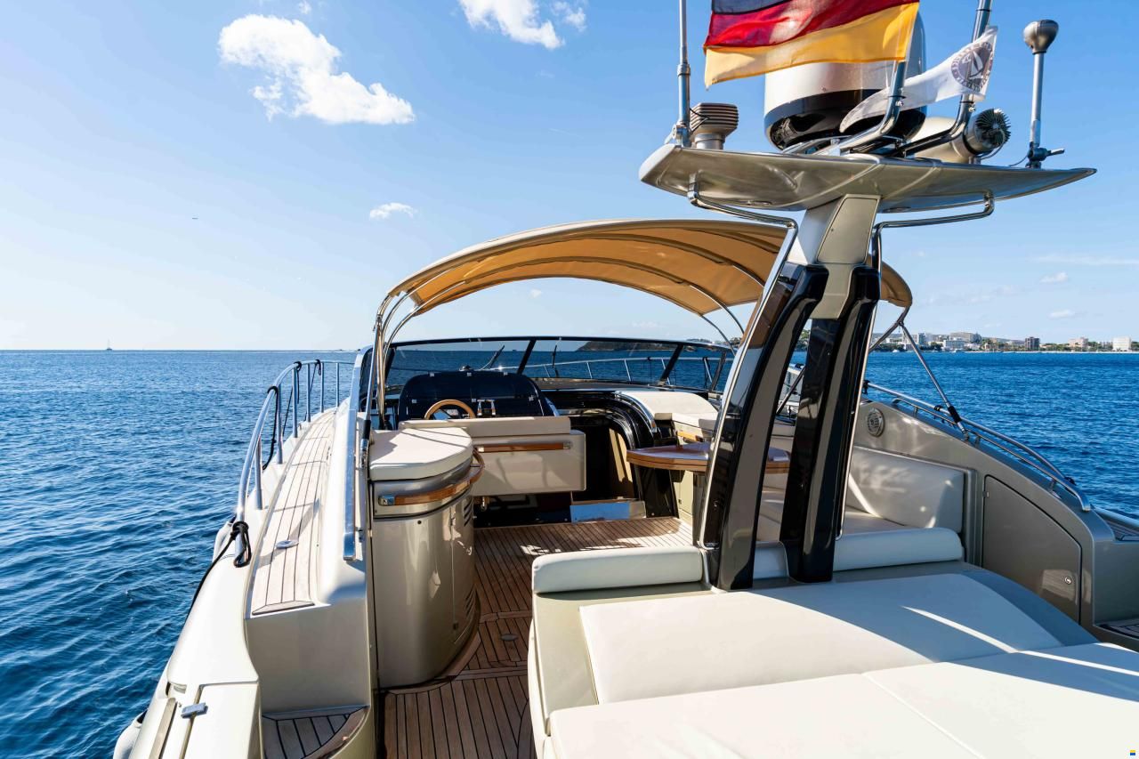 Riva Rivale 52