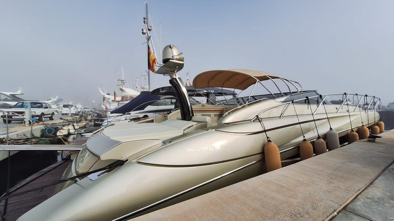 Riva Rivale 52