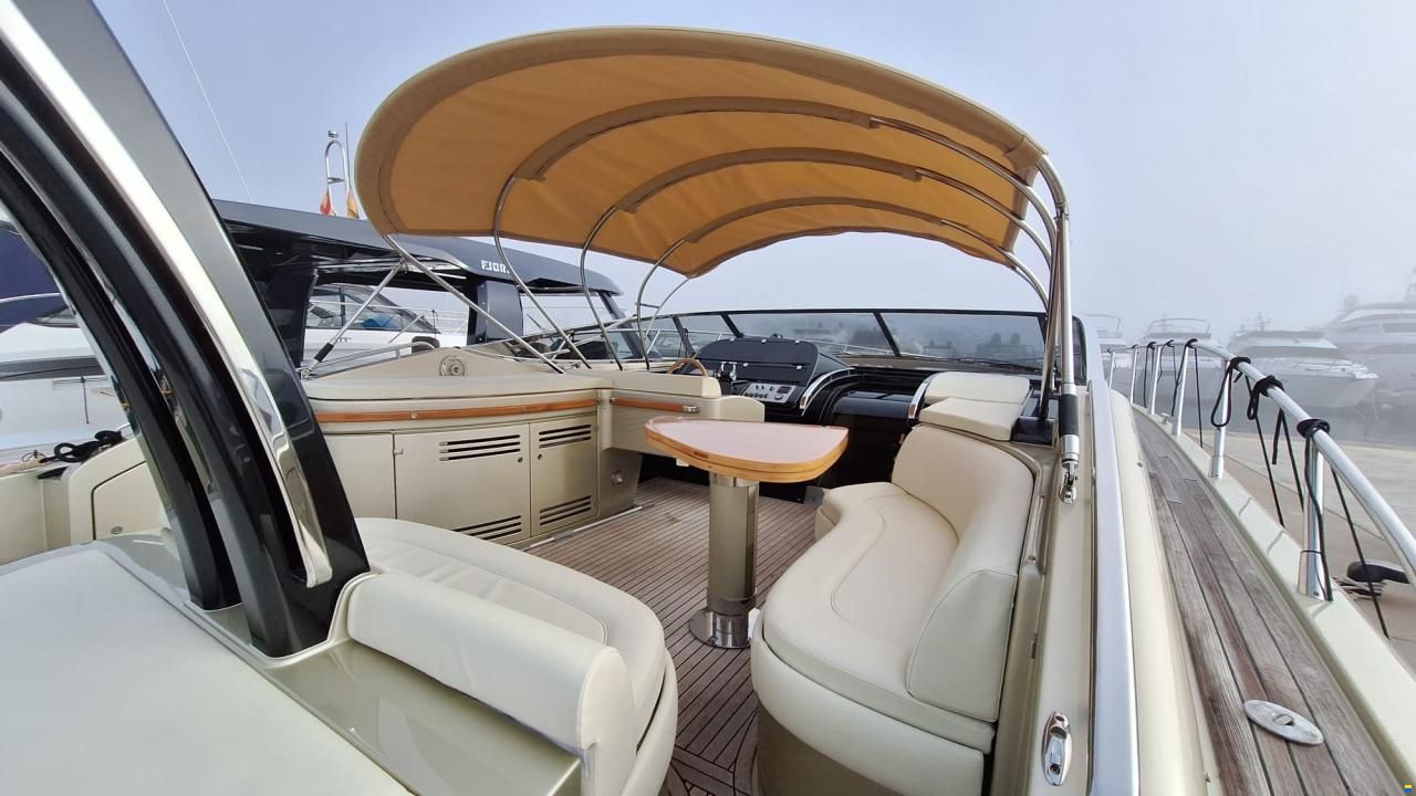 Riva Rivale 52