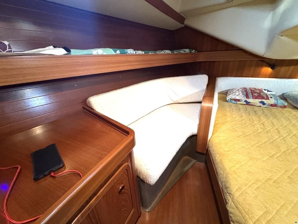 Cantiere del Pardo Grand Soleil 42