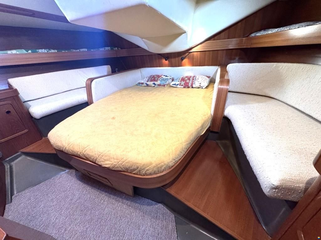 Cantiere del Pardo Grand Soleil 42