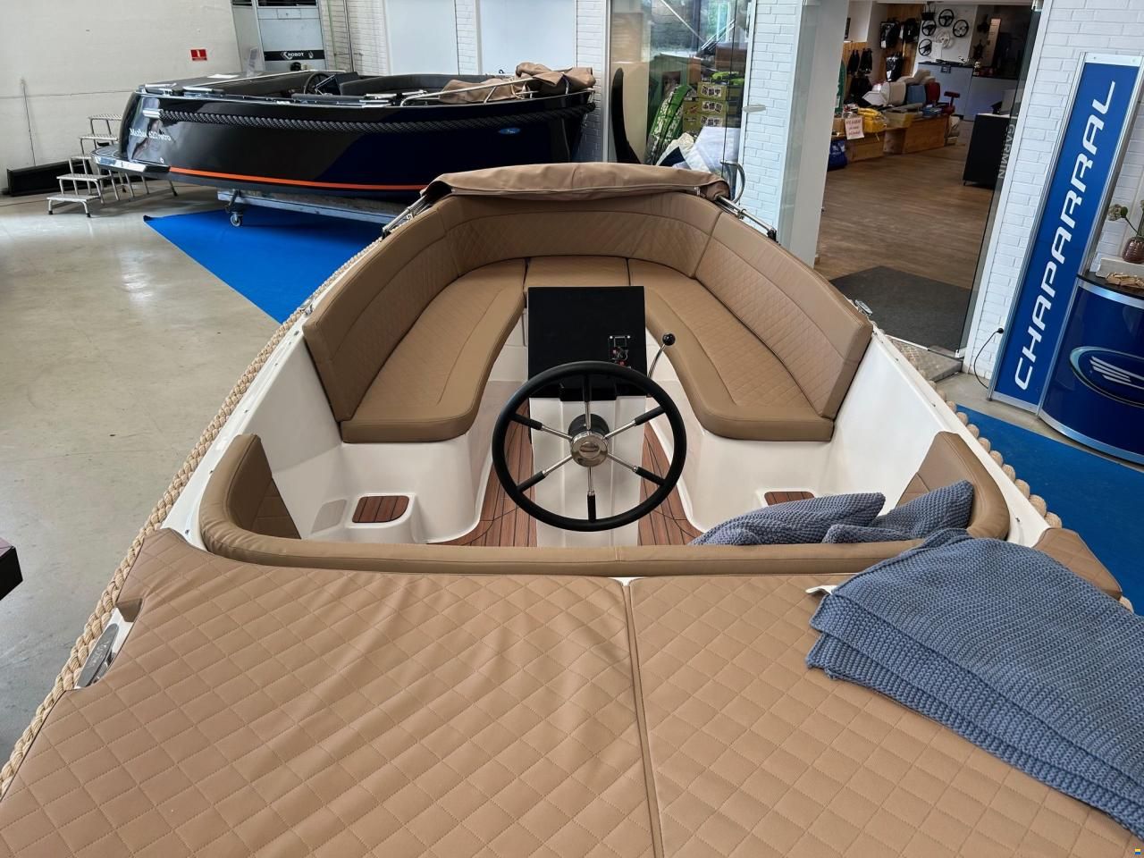 Maxima 600 Electric