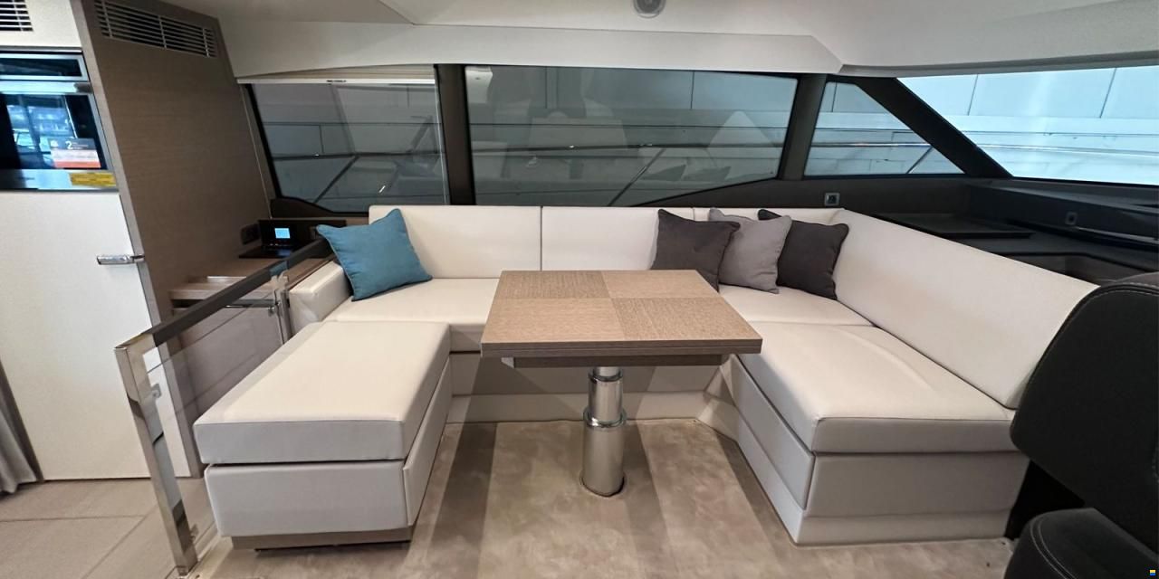 Prestige 460
