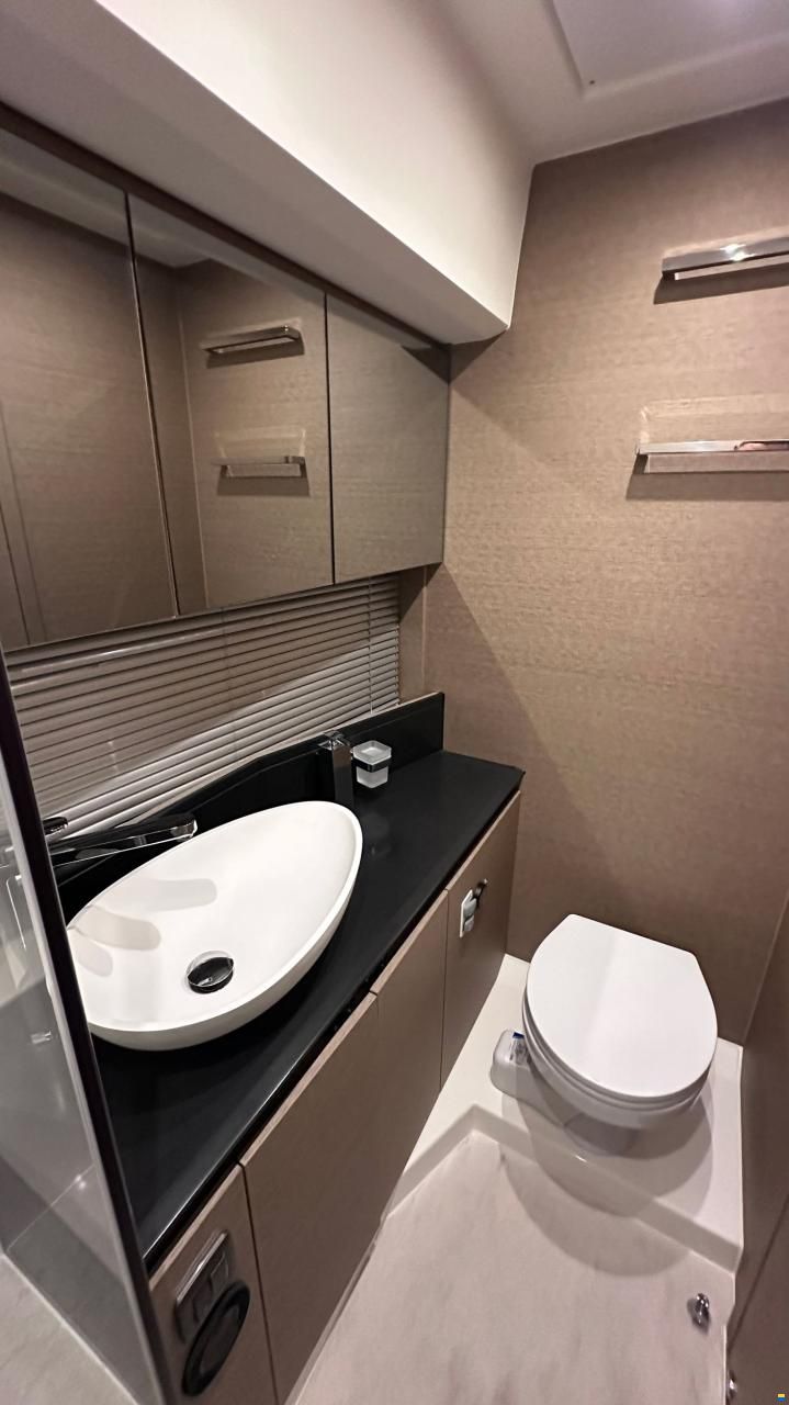 Prestige 460