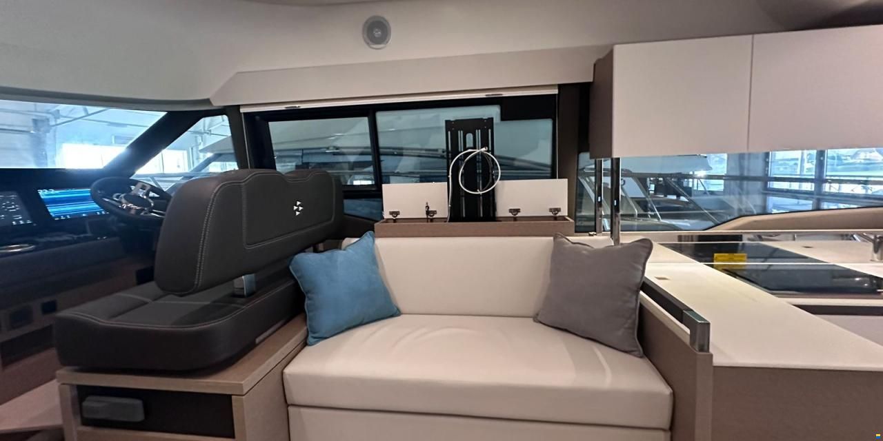 Prestige 460