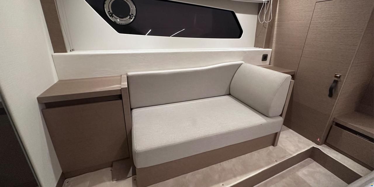 Prestige 460
