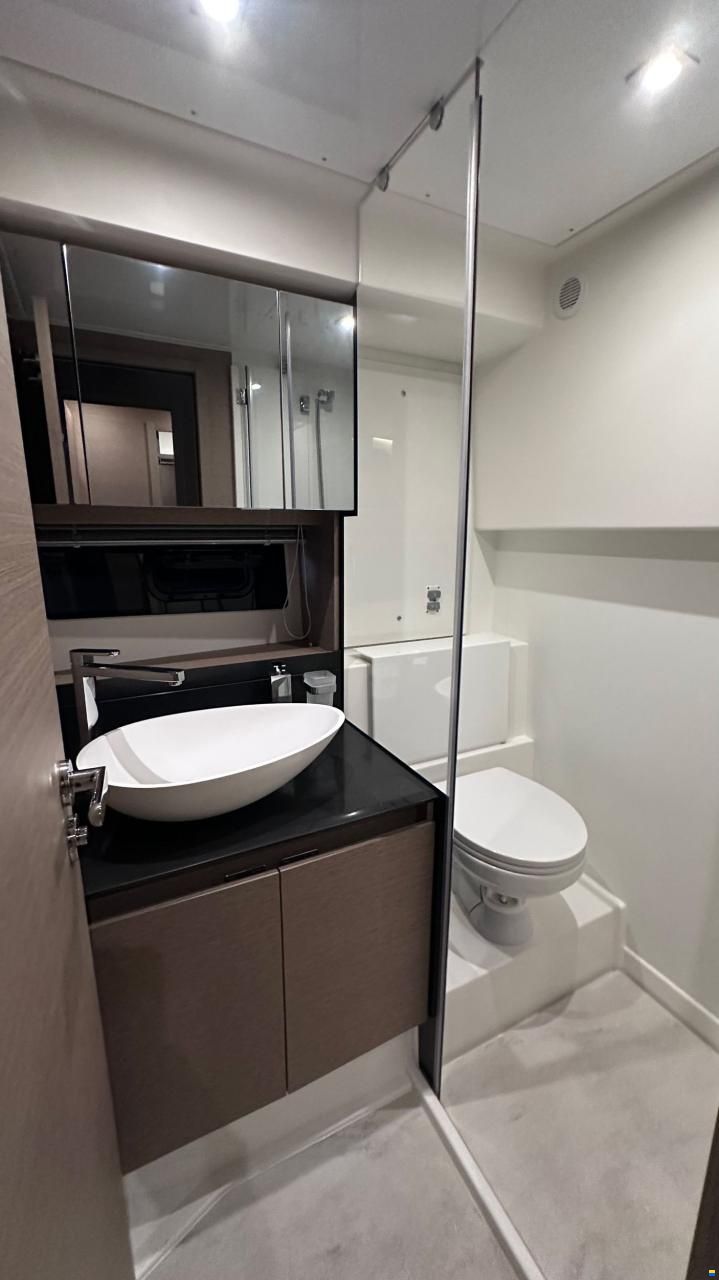 Prestige 460