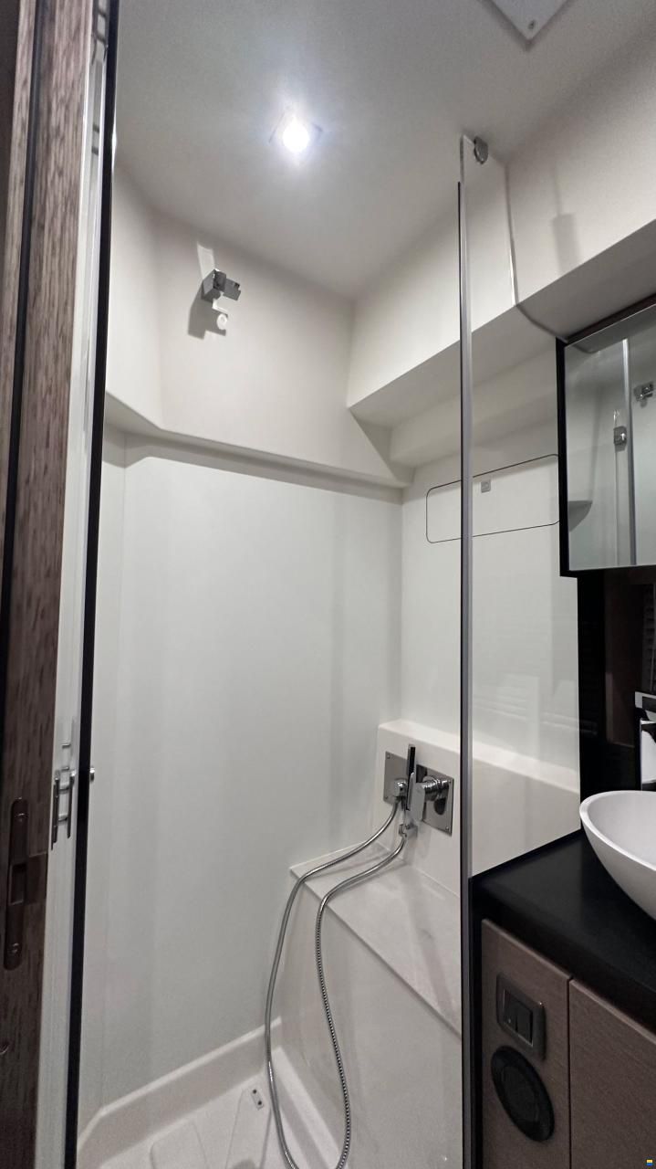 Prestige 460