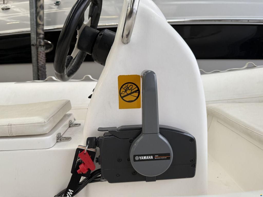 Sea Rib 390