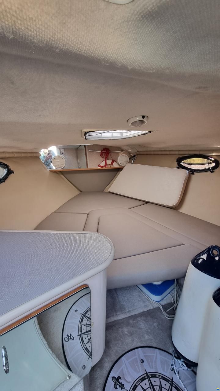 Regal Ventura 8.3 SC Cuddy