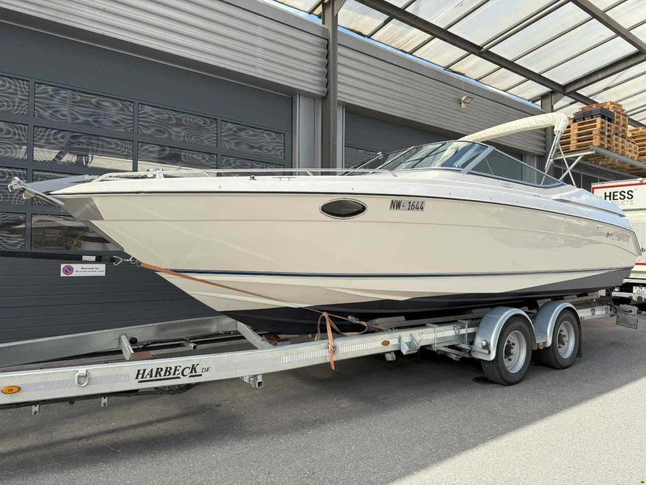 Regal Ventura 8.3 SC Cuddy