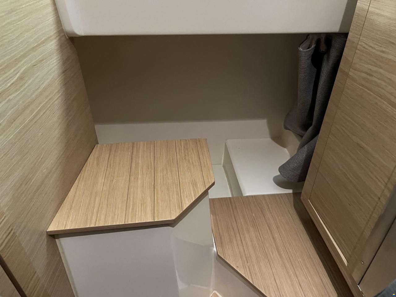 Sessa Key Largo 27 Inboard