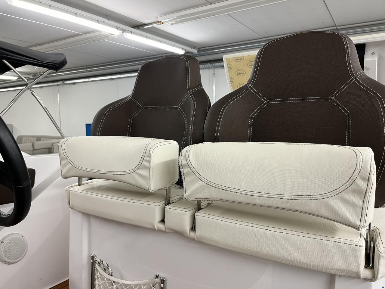 Sessa Key Largo 27 Inboard