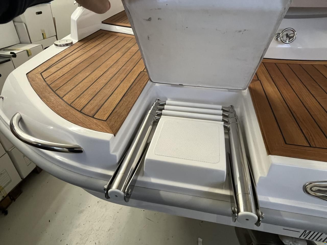 Sessa Key Largo 27 Inboard