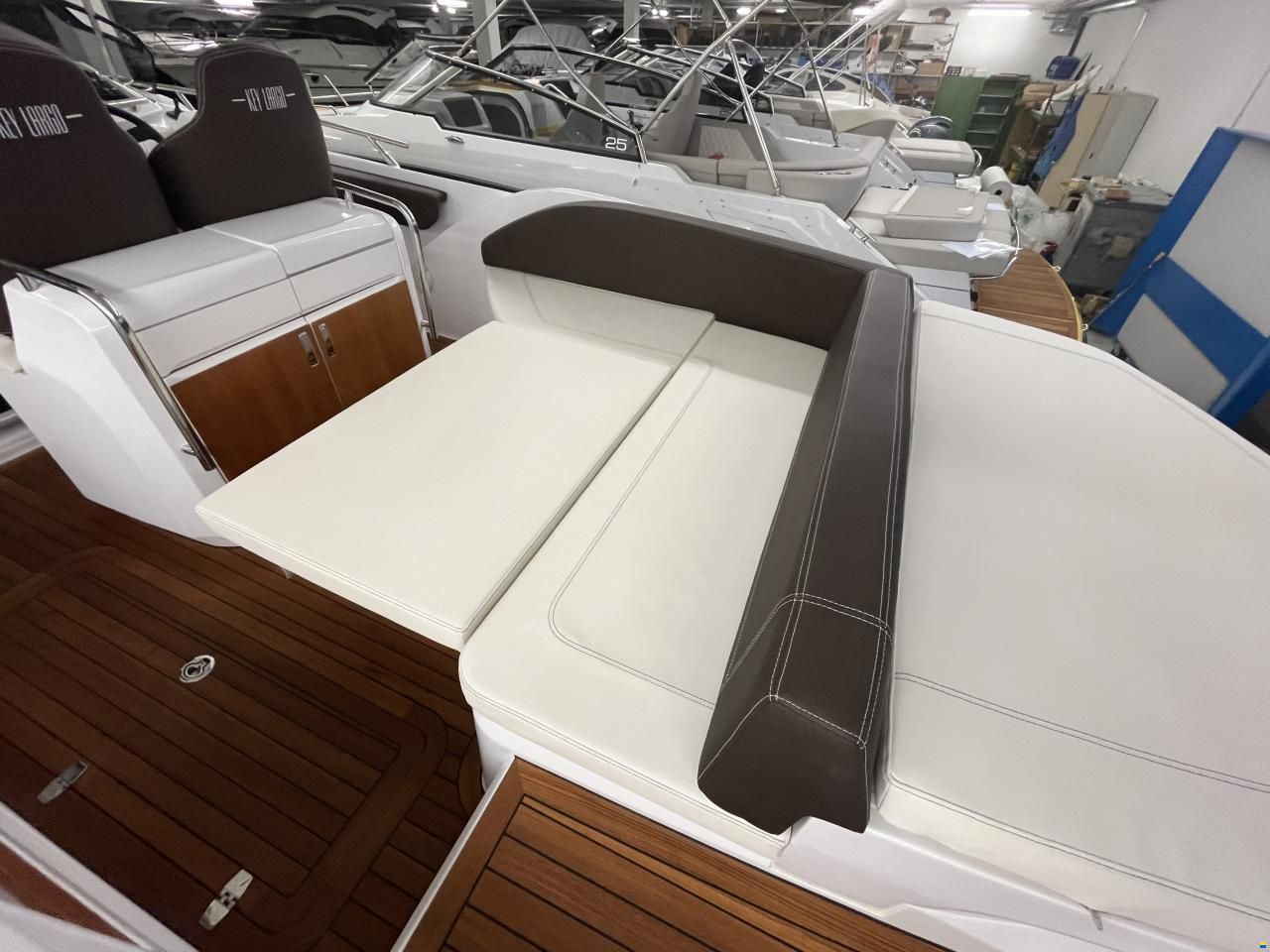 Sessa Key Largo 27 Inboard