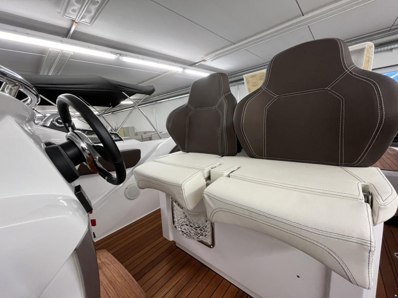 Sessa Key Largo 27 Inboard