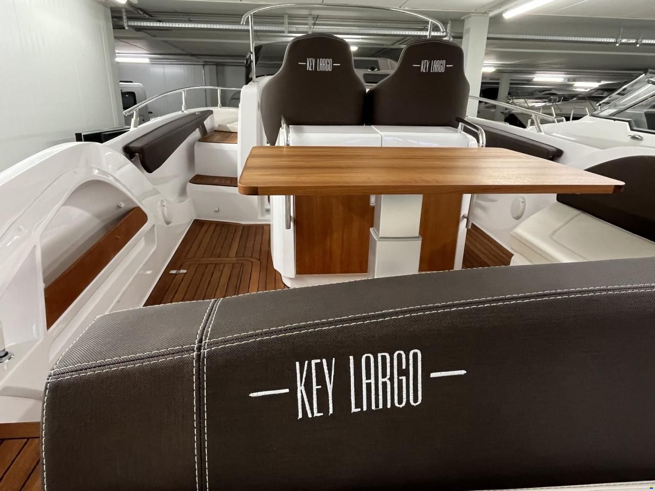 Sessa Key Largo 27 Inboard