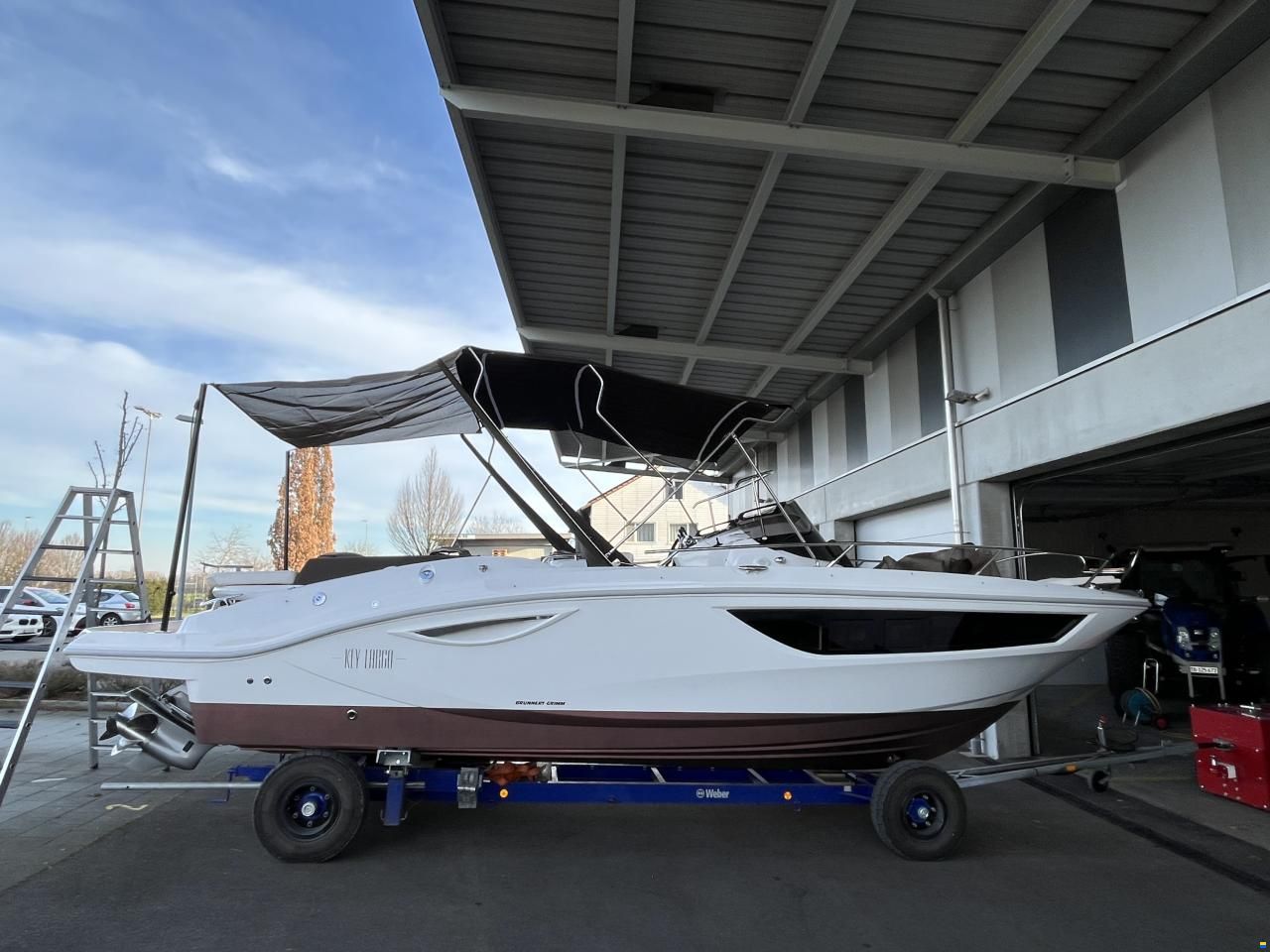 Sessa Key Largo 27 Inboard