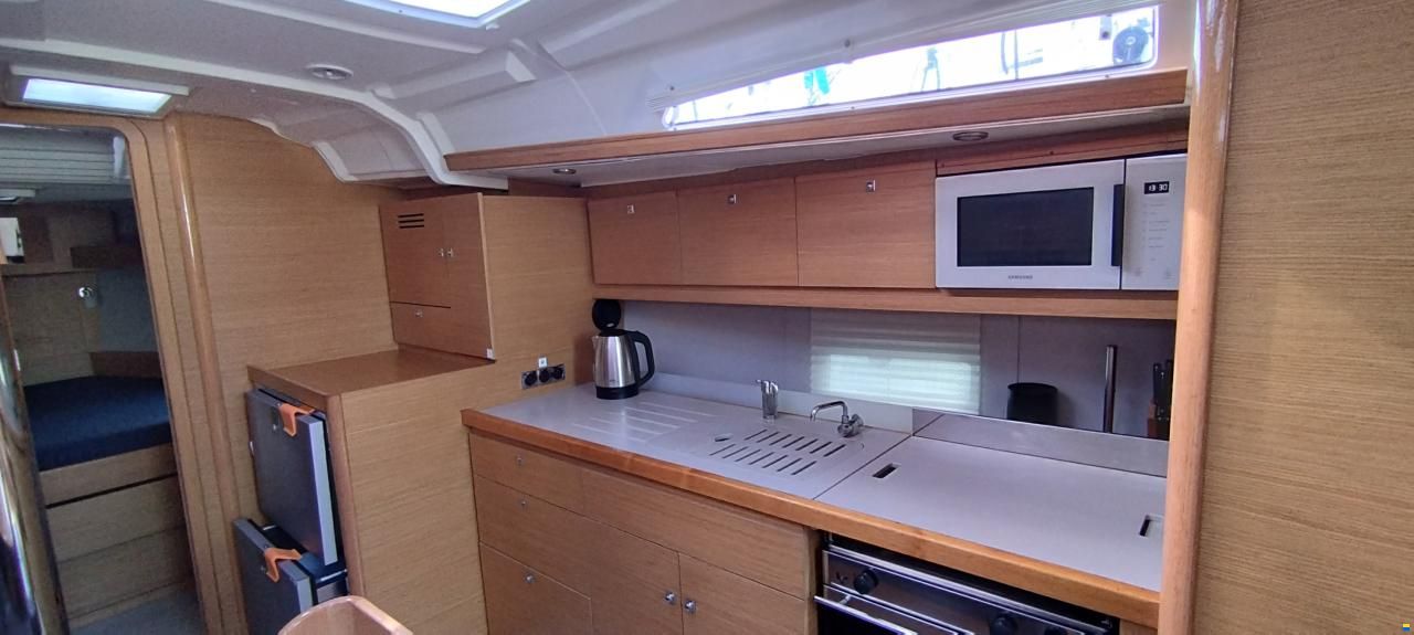 Dufour 430 GL