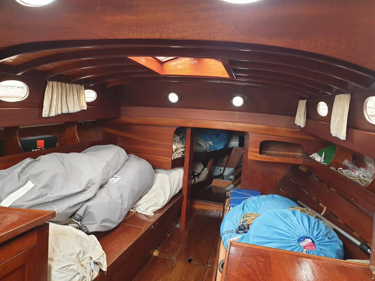 Herreshoff H-28  (St&auml;heli Altnau)