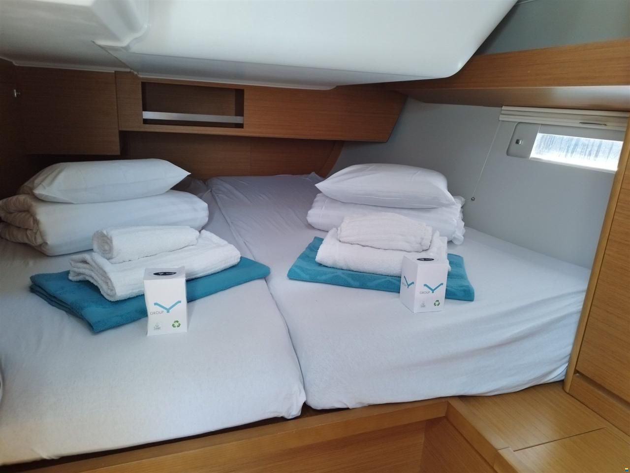 Dufour 430