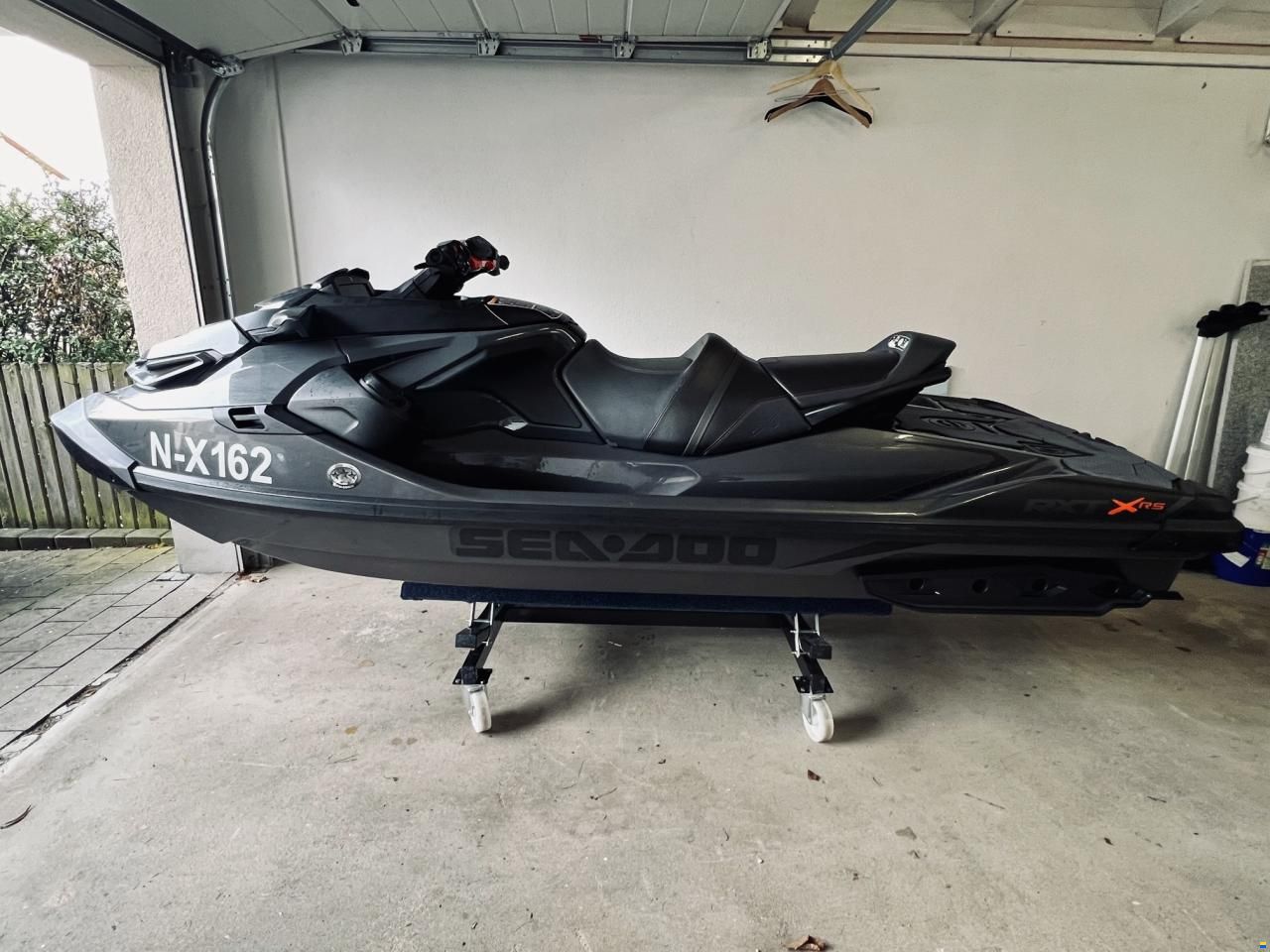 RXT-X RS 300