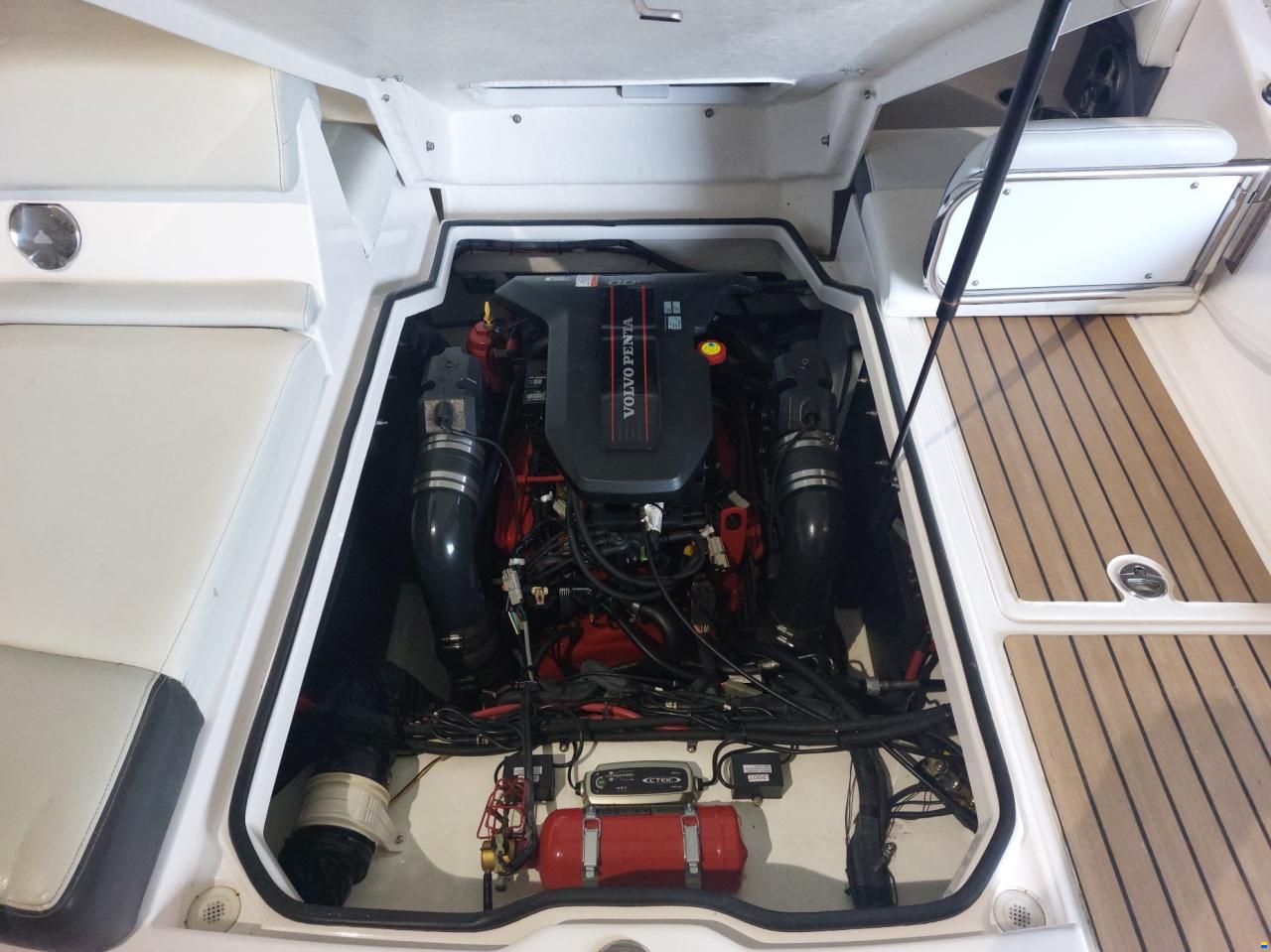 Regal 2550