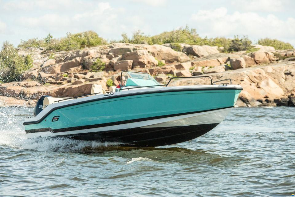 Compass Boats 6s