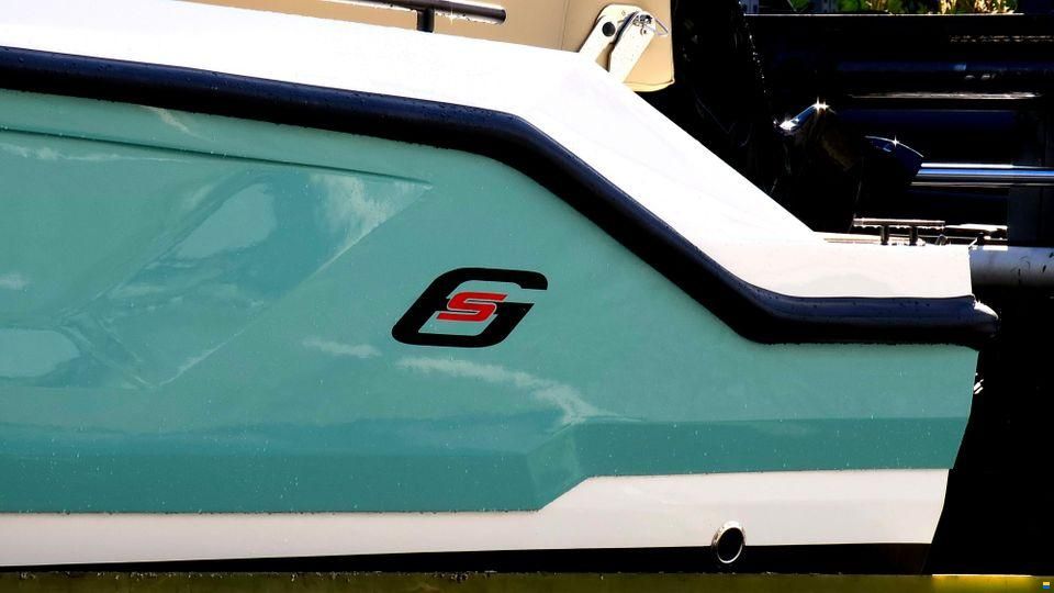 Compass Boats 6s