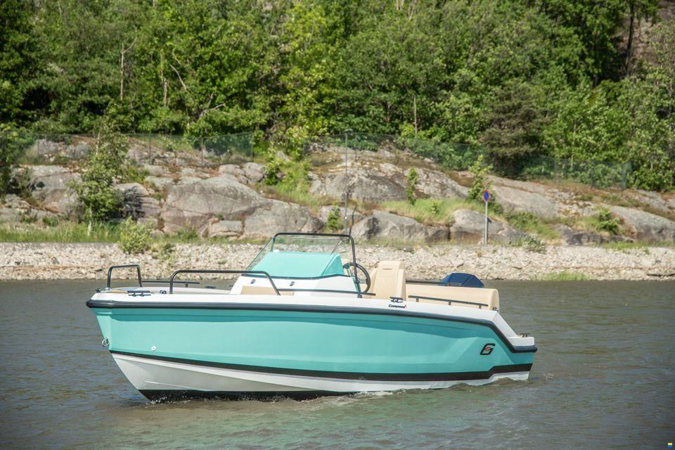 Compass Boats 6s