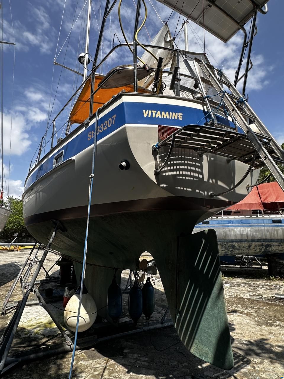 Hallberg-Rassy 382
