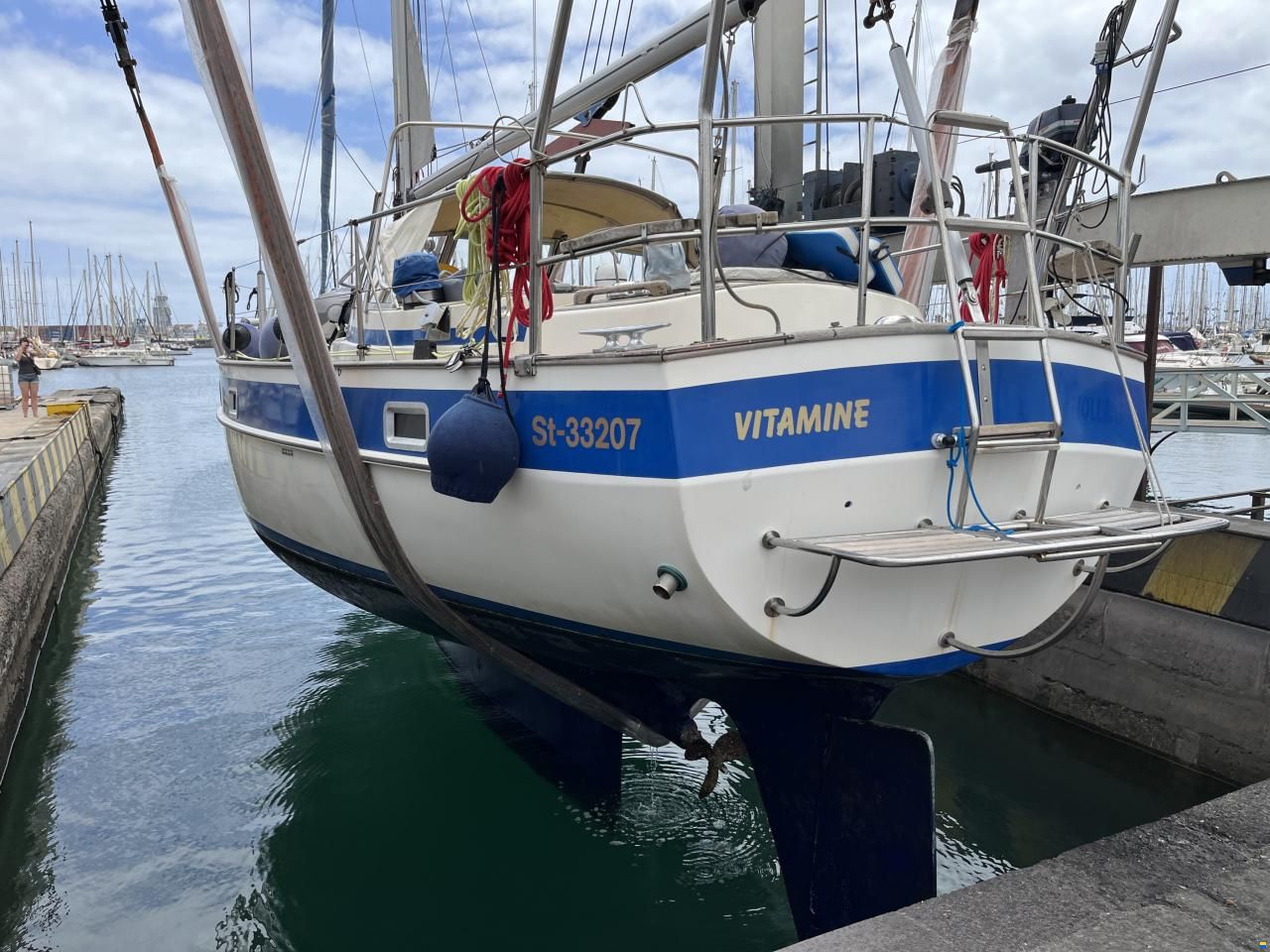 Hallberg-Rassy 382