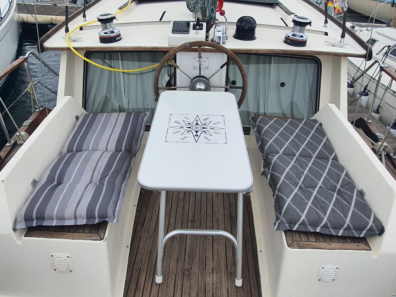 Nauticat 33